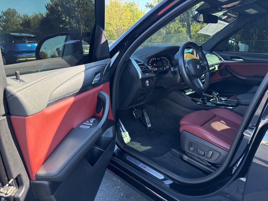 Certified 2024 BMW X3 M40i w/ Parking Assistance Package image 9