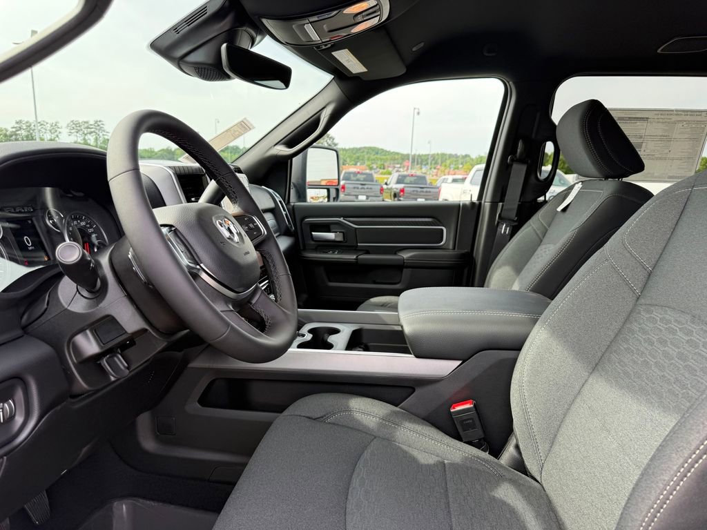 New 2026 RAM 2500 Big Horn AWD/4WD image 10