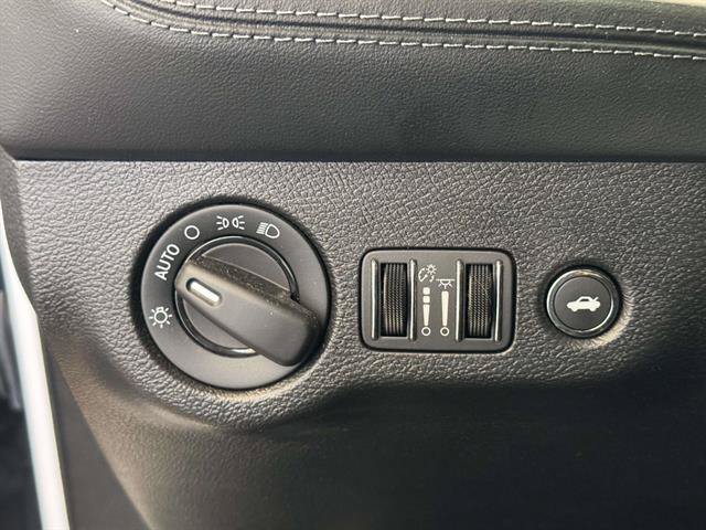 Used 2022 Dodge Challenger R/T Scat Pack RWD image 14