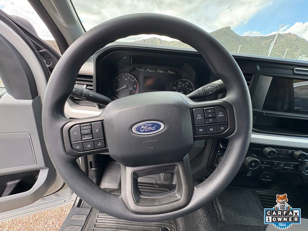 Certified 2026 Ford F250 XL w/ XL Off-Road Package image 2