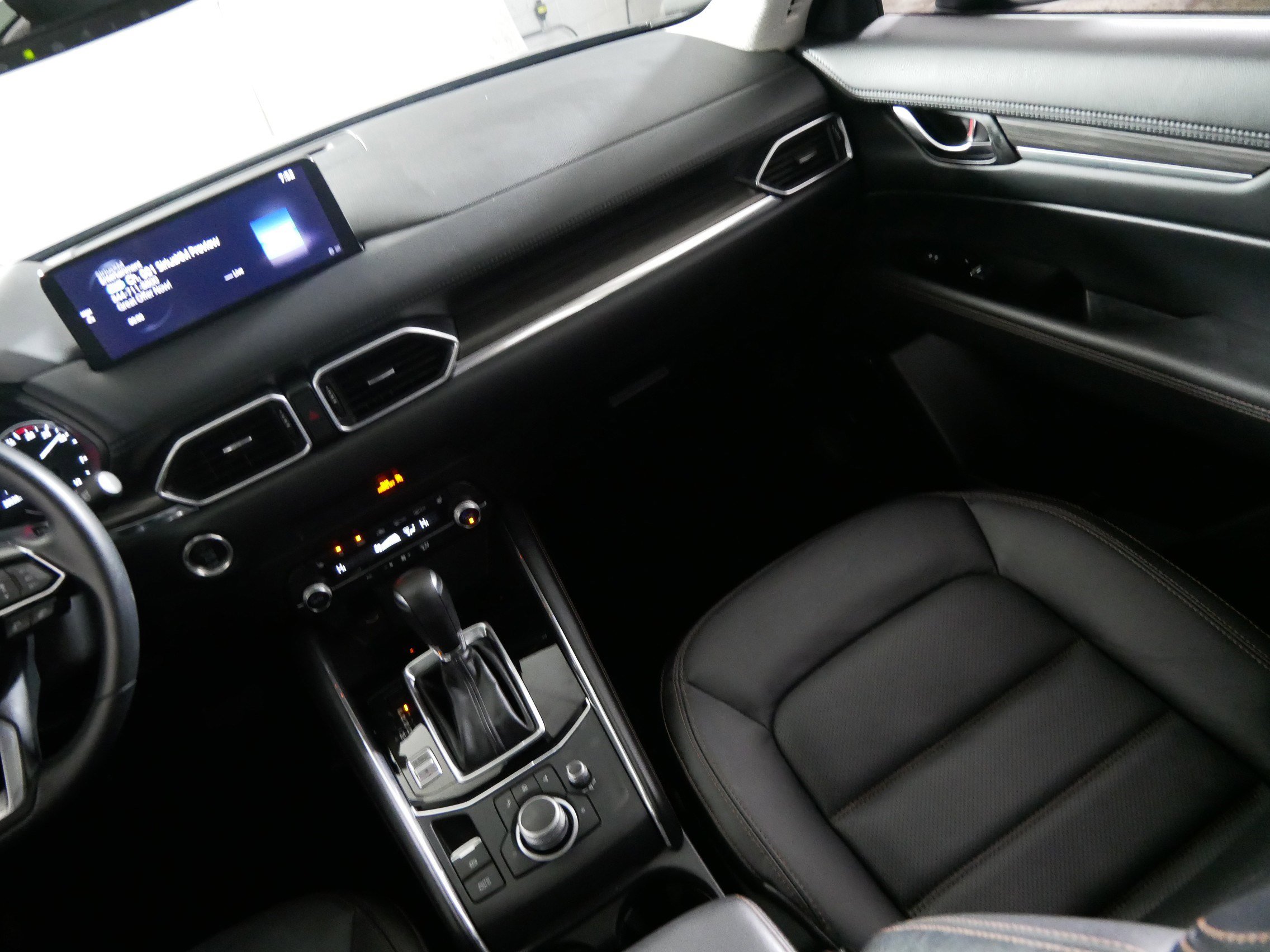 Used 2023 MAZDA CX-5 AWD 2.5 S w/ Premium Package image 11