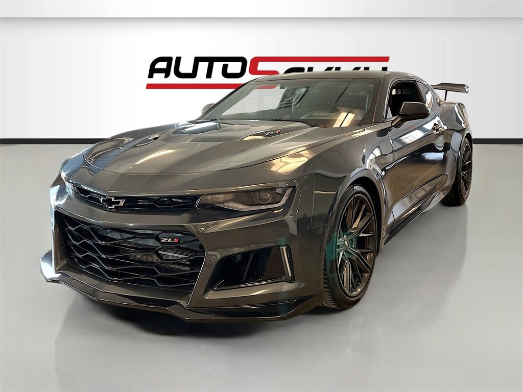 Used 2018 Chevrolet Camaro ZL1 image 3