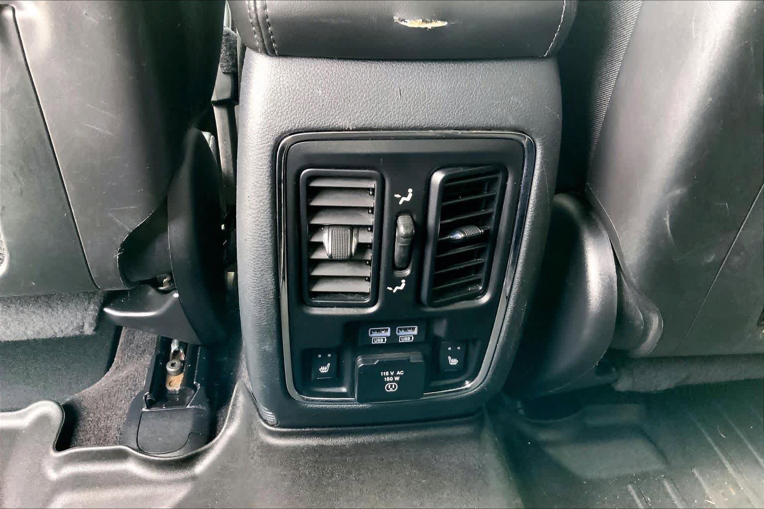 Used 2018 Jeep Grand Cherokee Limited AWD/4WD image 34