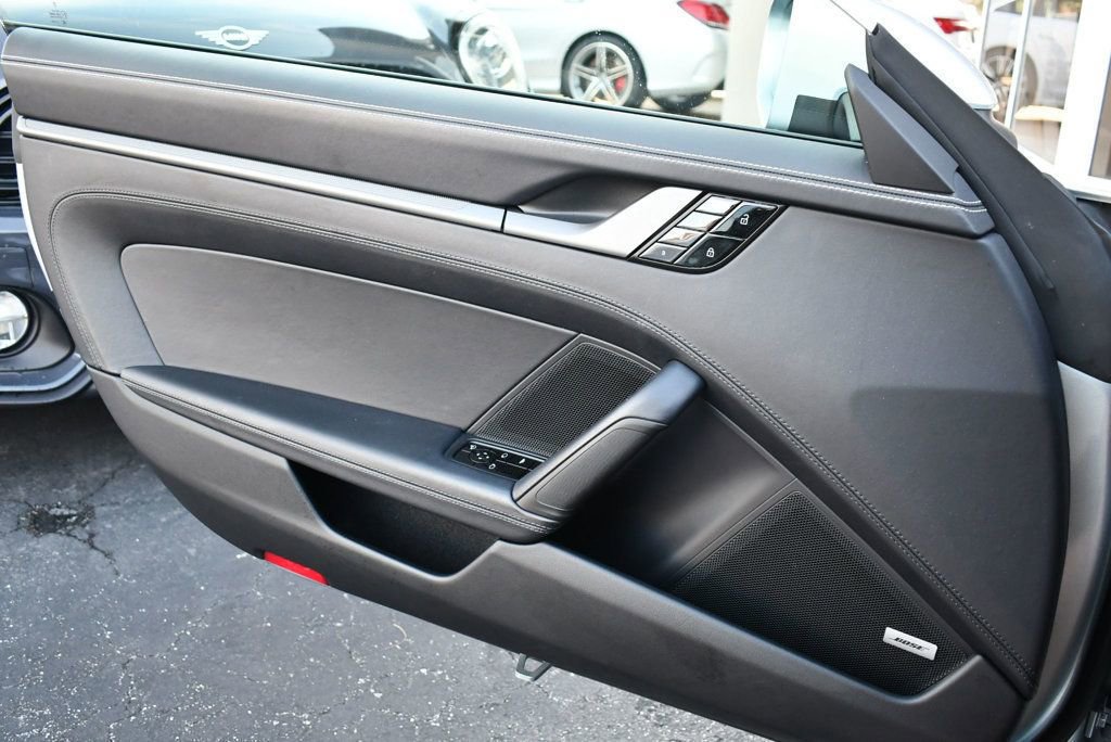 Used 2020 Porsche 911 Carrera S image 11