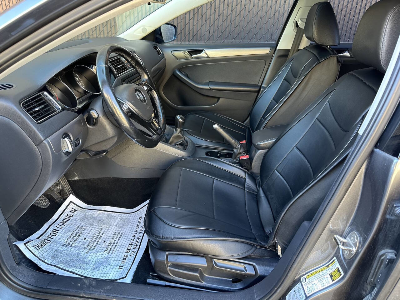 Used 2015 Volkswagen Jetta TDI SE image 9