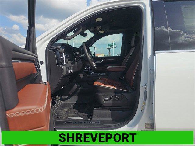 New 2025 GMC Sierra 2500 Denali Ultimate image 11