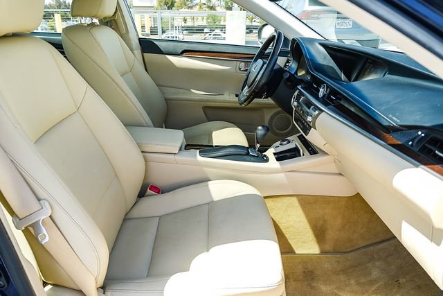 Used 2013 Lexus ES 350 w/ Premium Pkg image 19