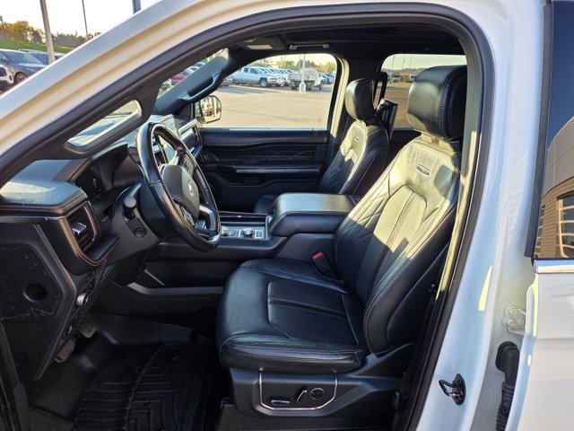 Used 2022 Ford Expedition Max Platinum image 18