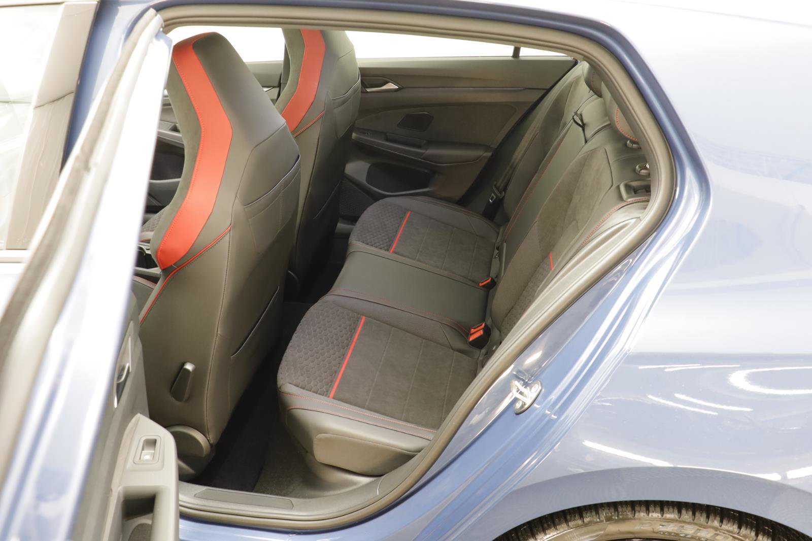 New 2026 Volkswagen Golf SE image 15