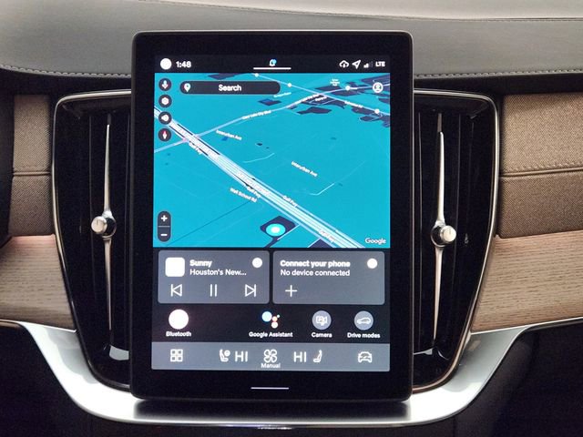 New 2026 Volvo XC90 B6 Plus w/ Protection Package Premier image 17