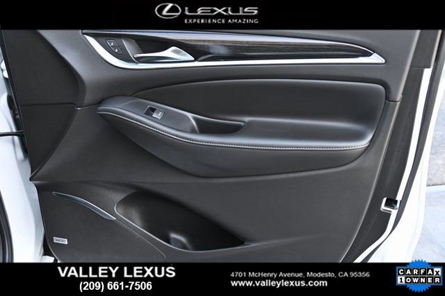 Used 2021 Buick Enclave Avenir w/ Avenir Technology Package image 17