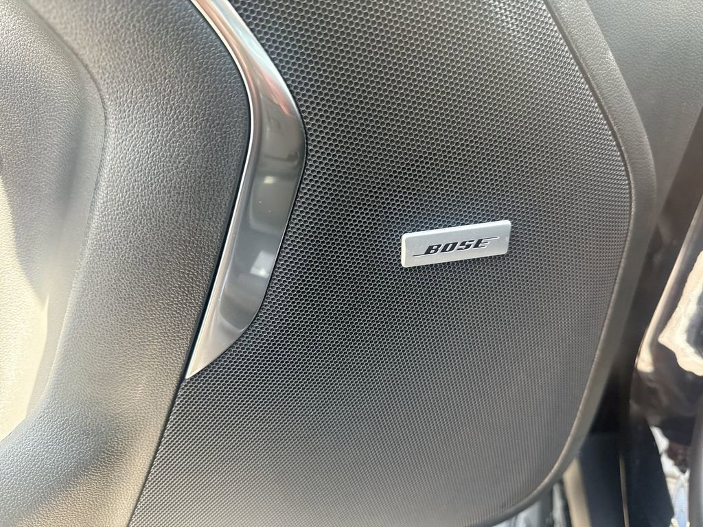 New 2026 GMC Yukon Elevation w/ Elevation Premium Package AWD/4WD image 25