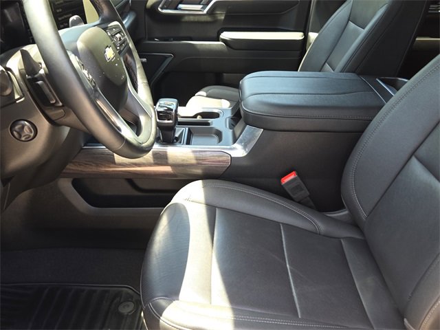 Used 2024 Chevrolet Silverado 1500 LTZ w/ Z71 Off-Road Package image 16