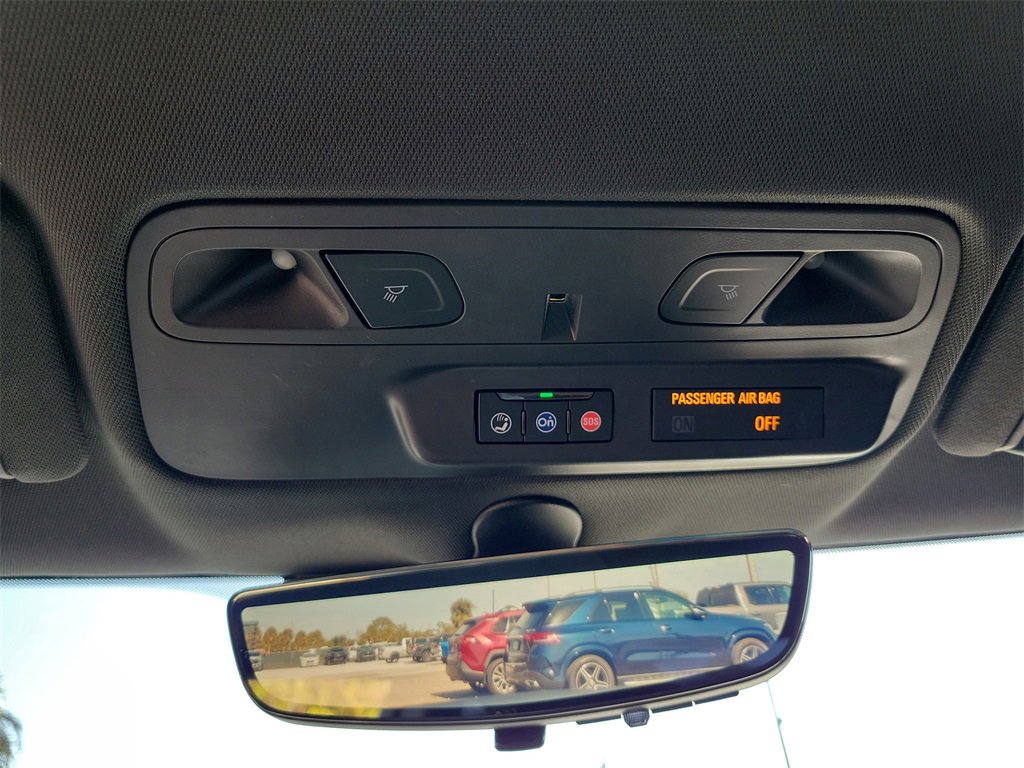 Used 2021 Chevrolet Camaro ZL1 image 36