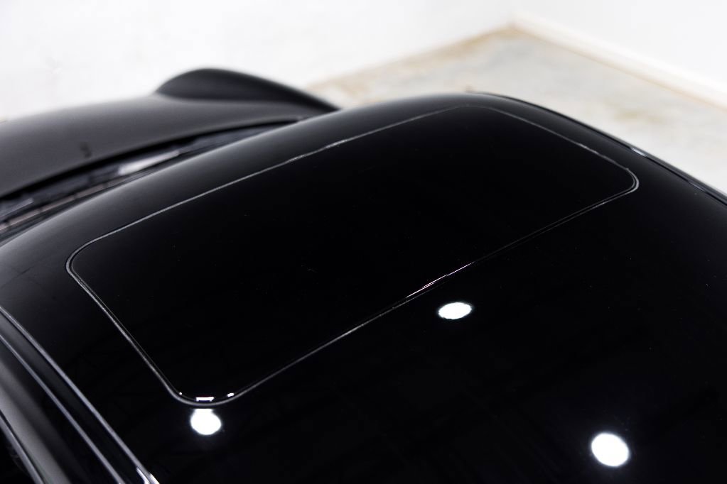 Used 2011 Porsche 911 Carrera GTS RWD image 33