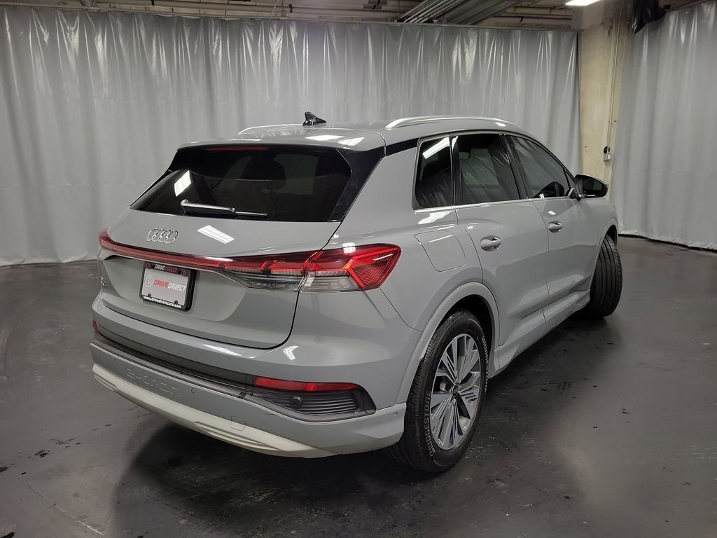Used 2023 Audi Q4 e-tron Premium Plus image 8