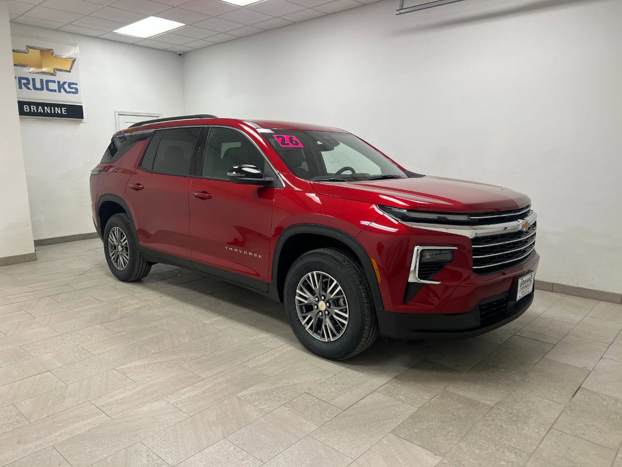 New 2026 Chevrolet Traverse LT FWD image 3