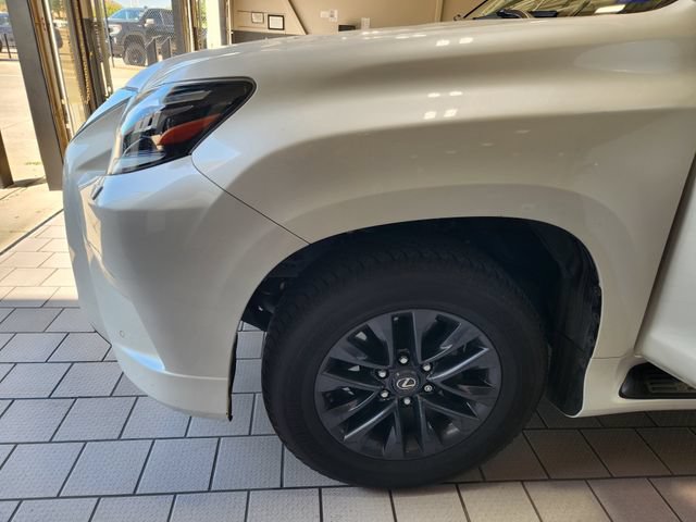 Used 2020 Lexus GX 460 Premium w/ Premium Package AWD/4WD image 7