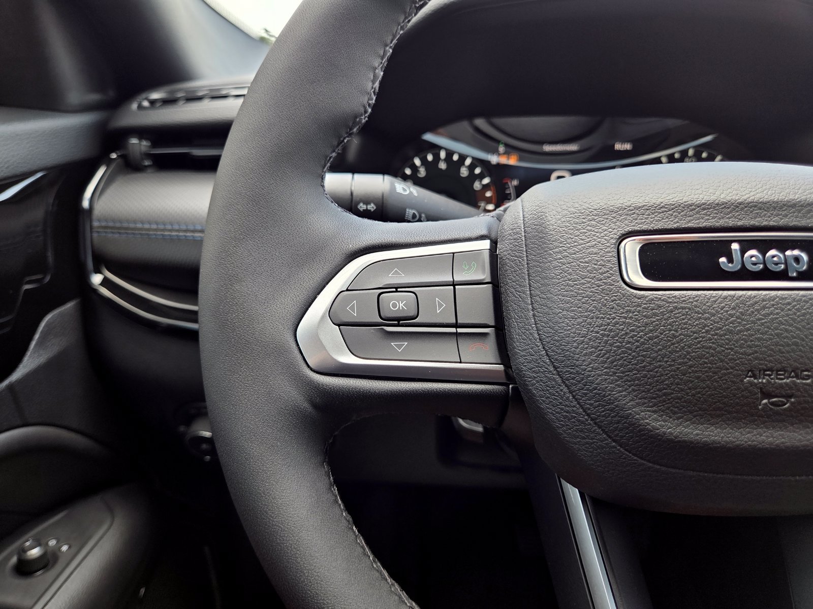 New 2026 Jeep Compass Latitude AWD/4WD image 44