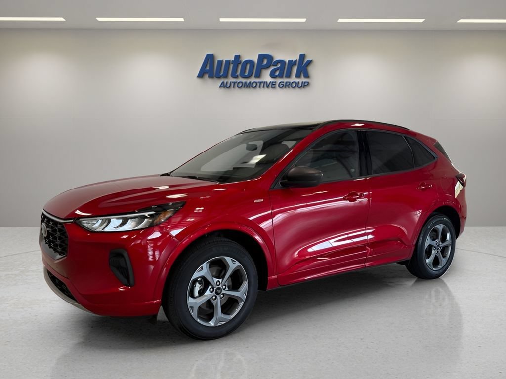 Certified 2024 Ford Escape ST-Line w/ Tech Pack #1 AWD/4WD image 3