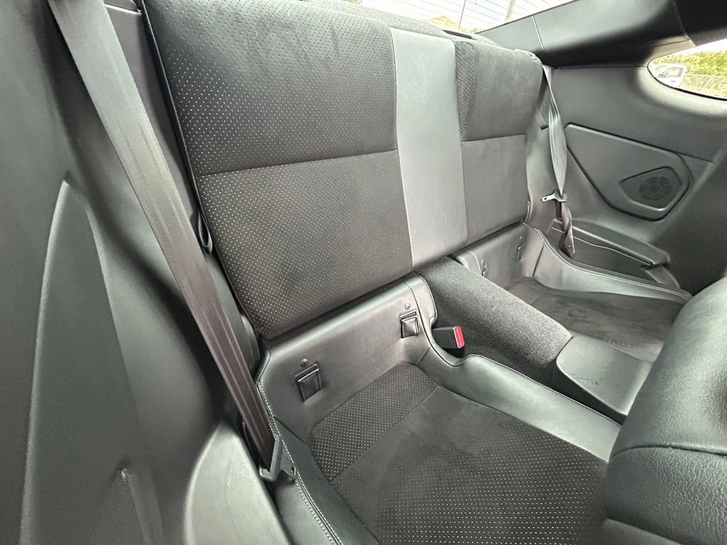 Used 2023 Toyota GR86 Premium RWD image 28