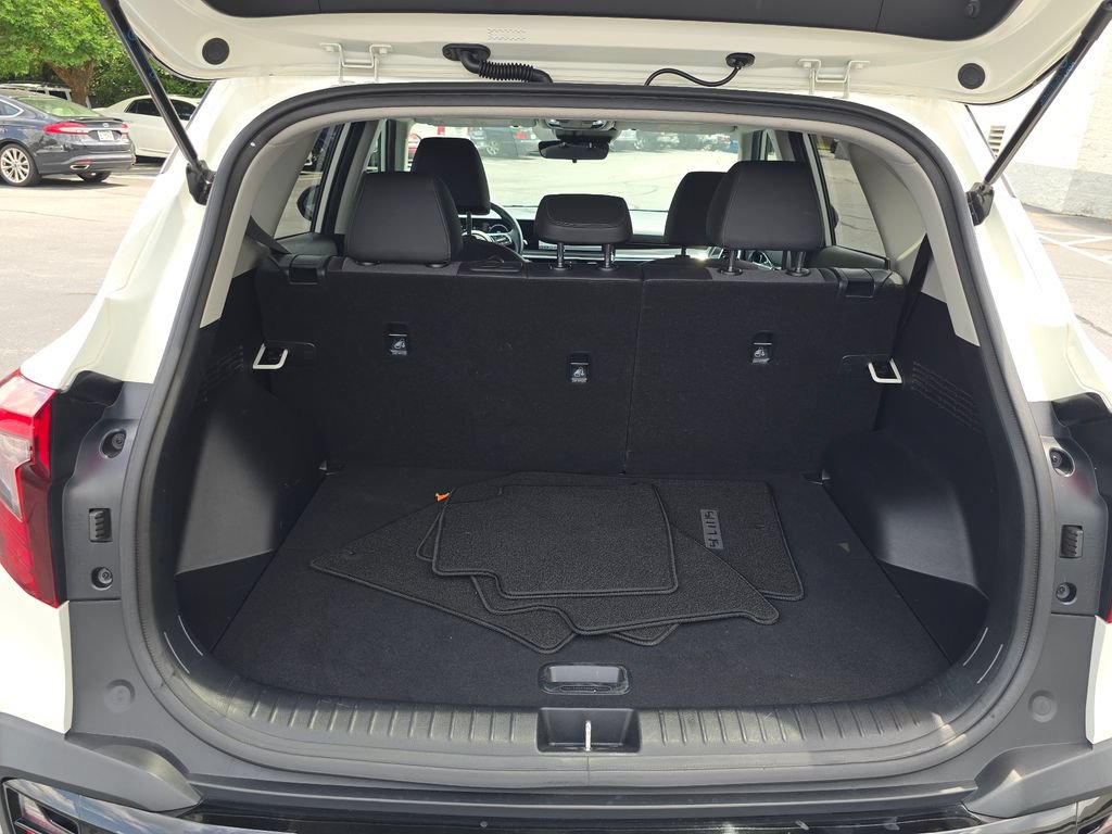 Used 2024 Kia Seltos S FWD image 14