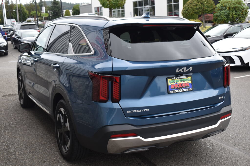 Used 2025 Kia Sorento SX Prestige AWD/4WD image 7