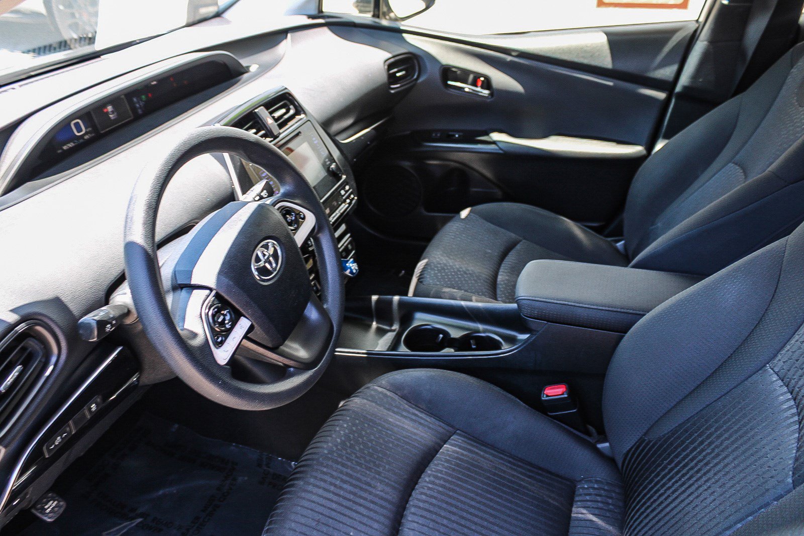 Certified 2016 Toyota Prius Two FWD image 19