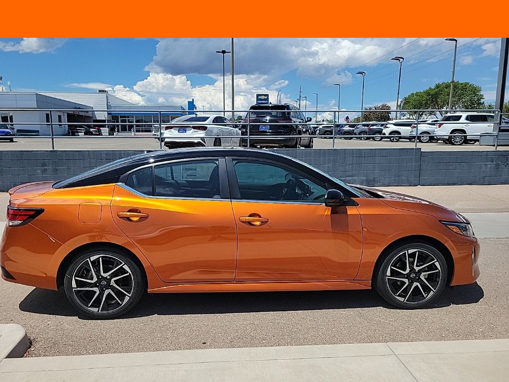 New 2024 Nissan Sentra SR w/ SR Premium Package image 7