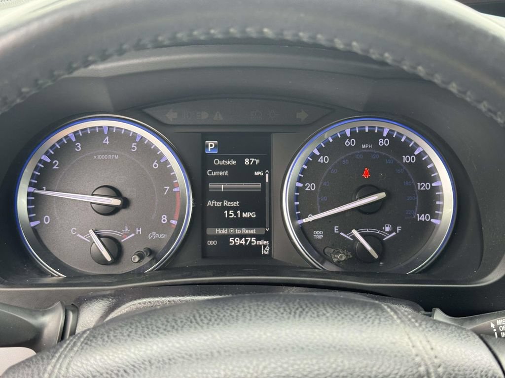 Used 2019 Toyota Highlander XLE AWD/4WD image 25