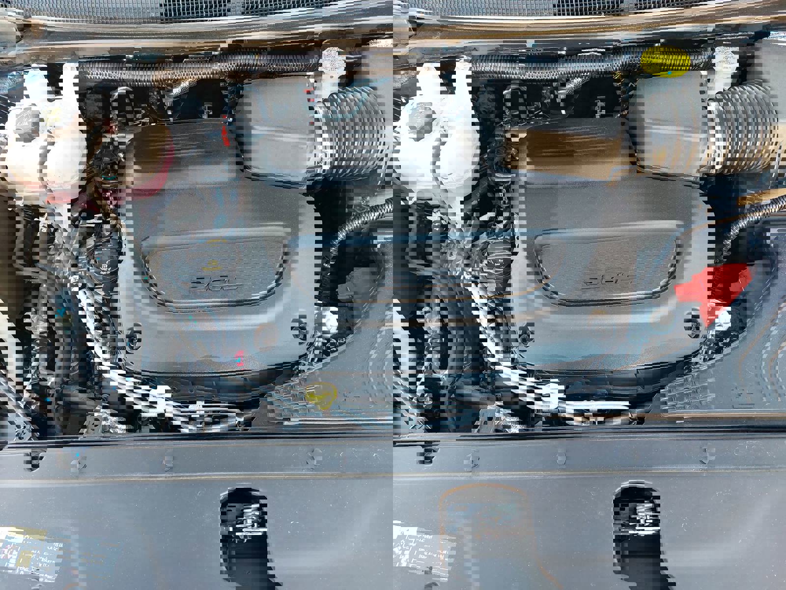 Used 2025 Chrysler Pacifica Limited image 28