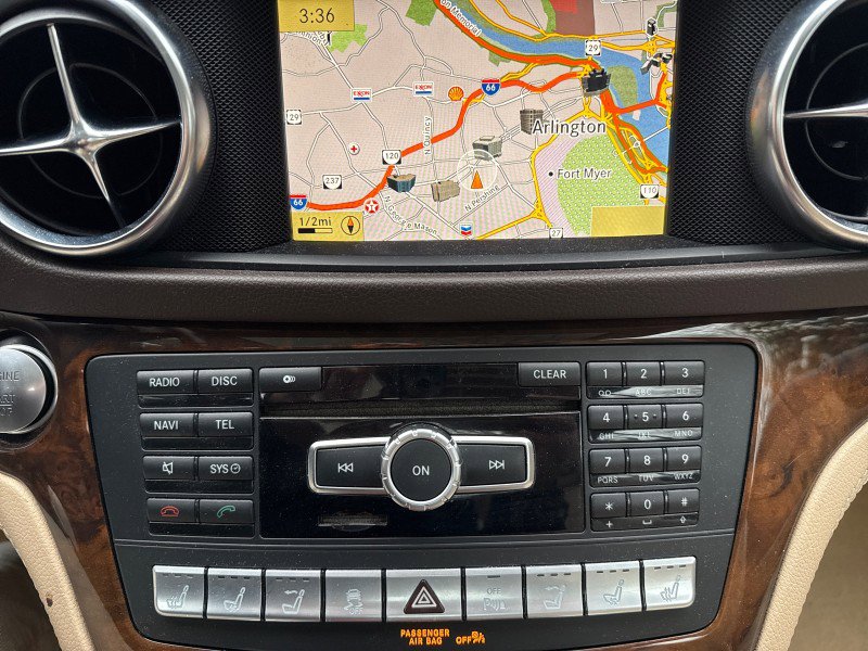 Used 2013 Mercedes-Benz SL 550 image 26