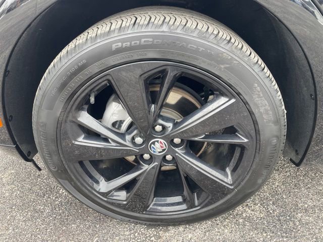 Used 2023 Buick Envision Essence w/ Sport Touring Package image 49