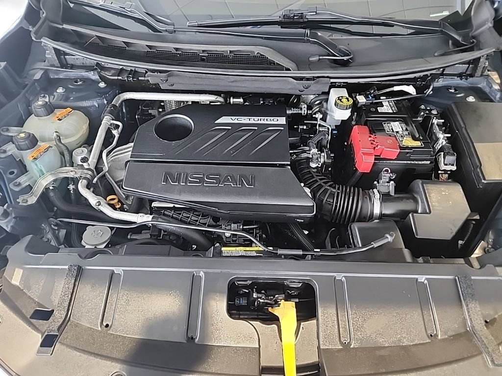 Used 2023 Nissan Rogue S image 41