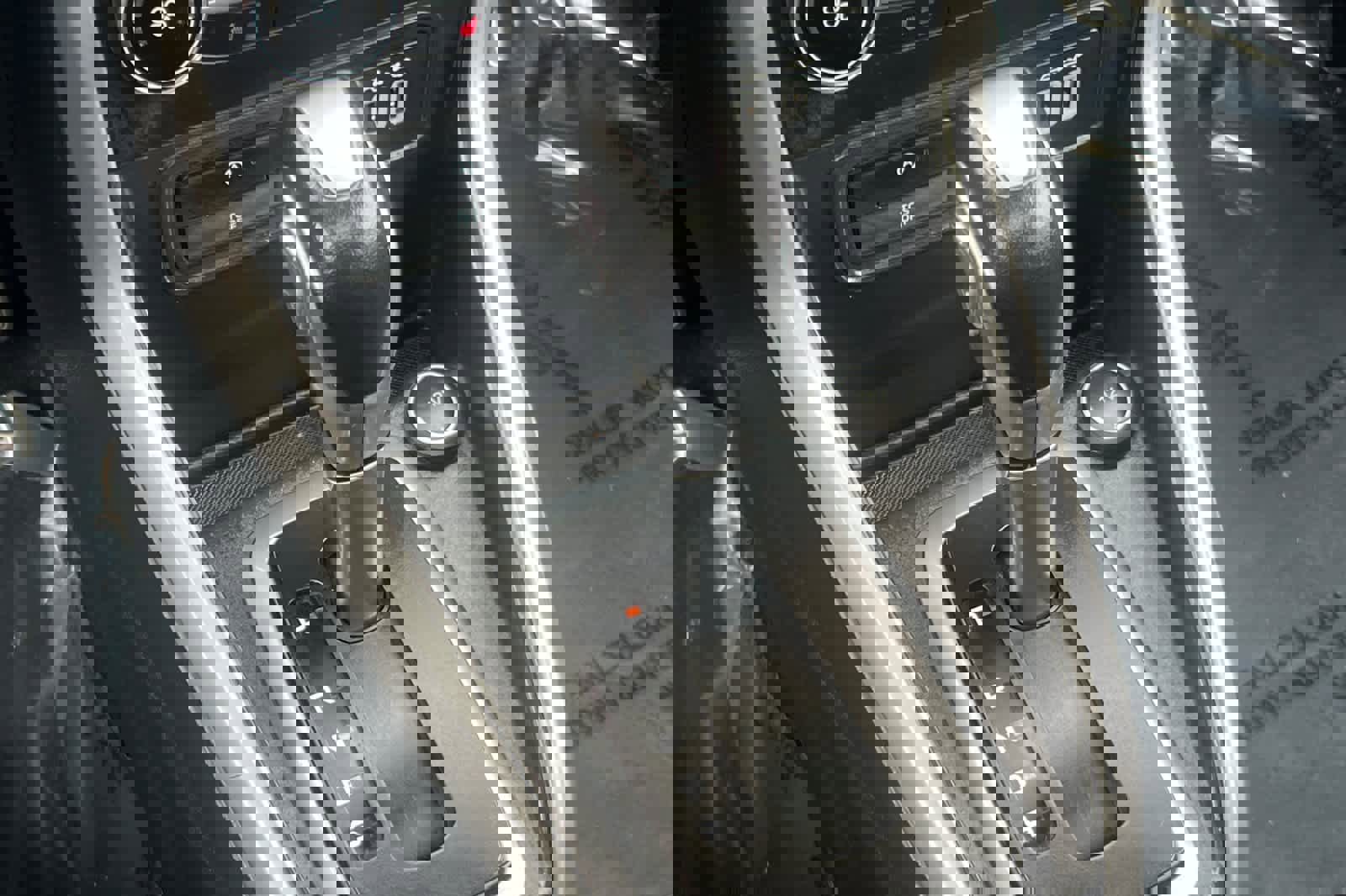 Used 2021 Ford EcoSport Titanium image 23