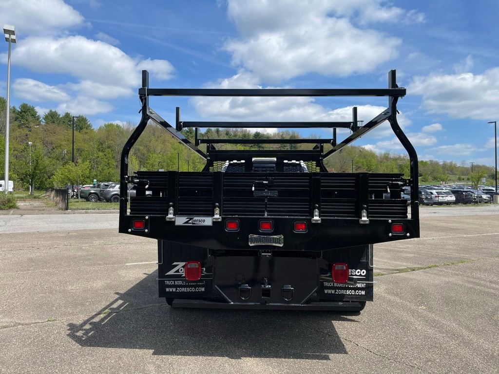 New 2026 Ford F550 4x4 Crew Cab image 5