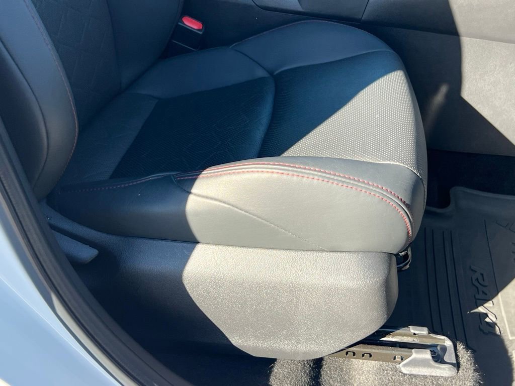 Used 2021 Toyota RAV4 TRD Off-Road w/ TRD Off-Road Weather Package image 15