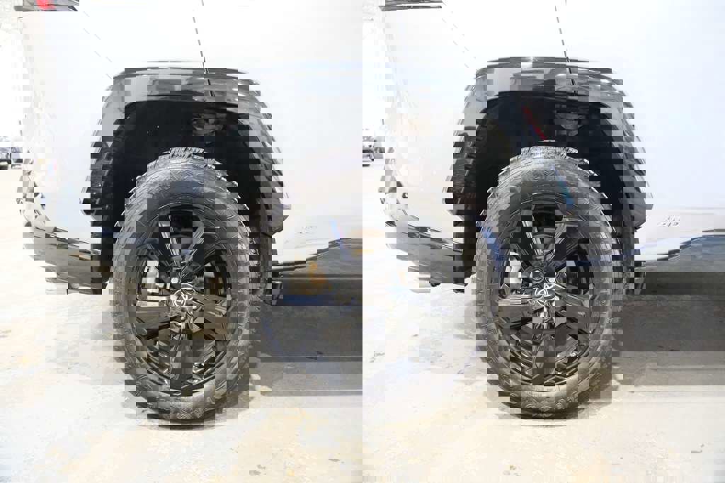 Used 2021 Toyota RAV4 XSE image 12