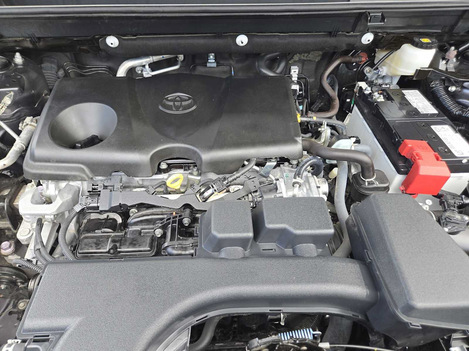 Used 2024 Toyota RAV4 XLE Premium w/ Weather Package FWD image 30
