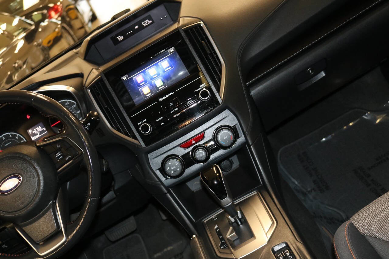 Used 2018 Subaru Crosstrek 2.0i Premium w/ Moonroof Package image 23