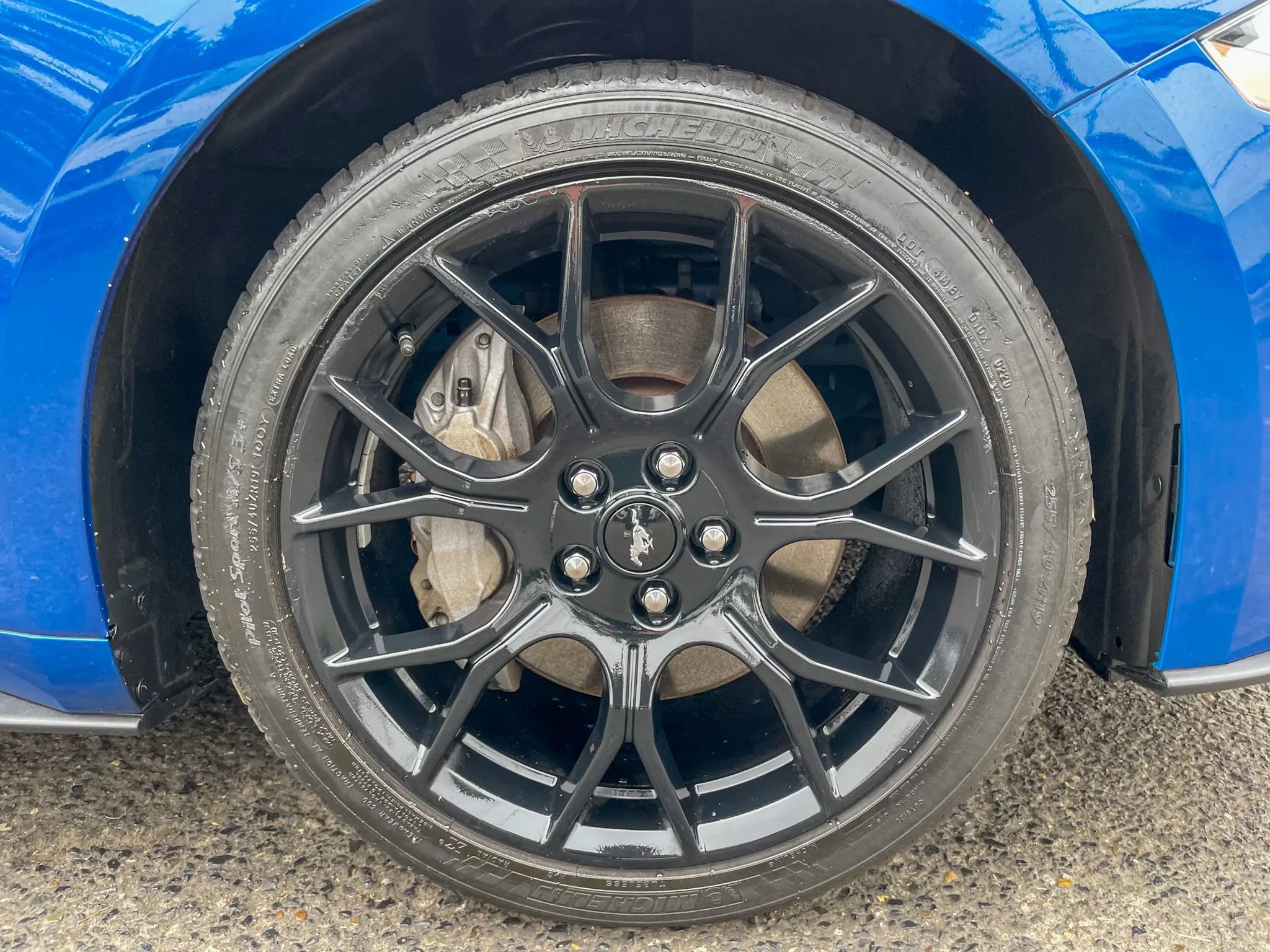 Used 2018 Ford Mustang Coupe w/ Ecoboost Performance Package image 41