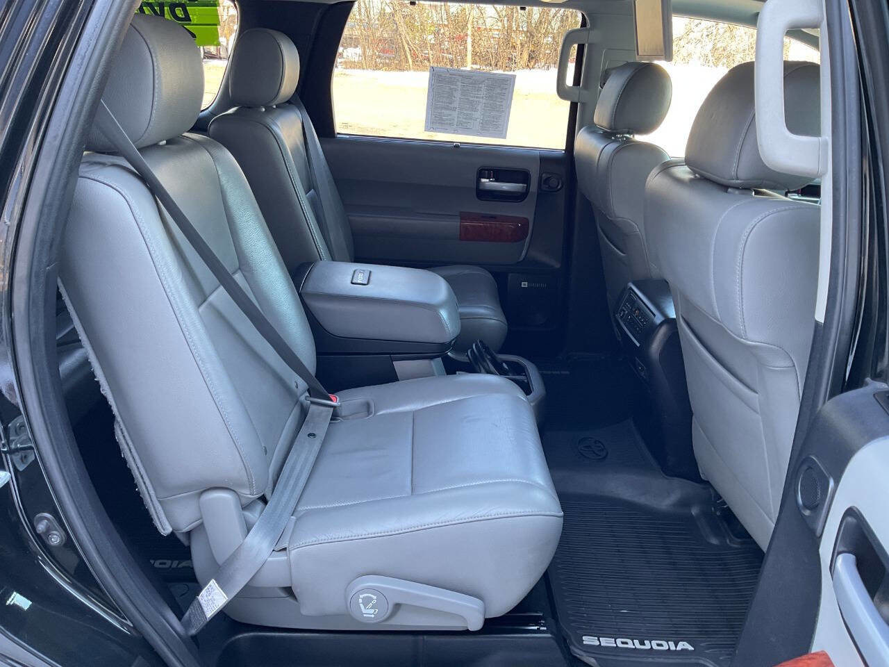 Used 2018 Toyota Sequoia Platinum AWD/4WD image 49