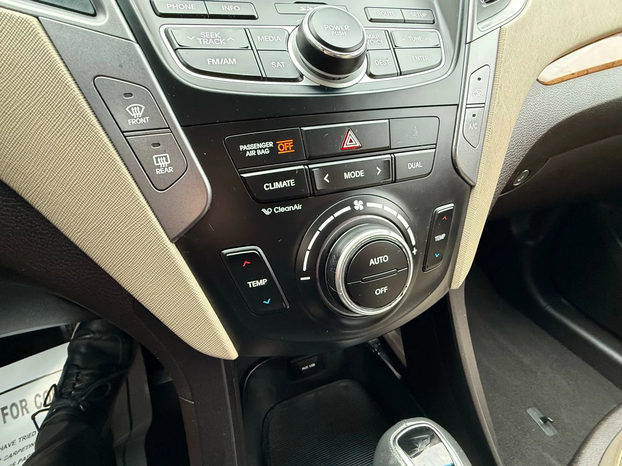 Used 2013 Hyundai Santa Fe Sport image 8