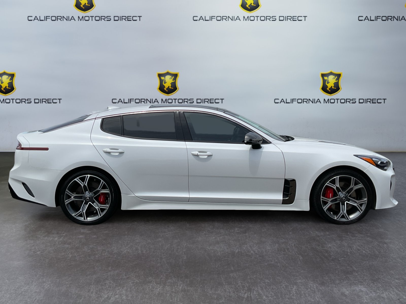Used 2021 Kia Stinger GT2 RWD image 4