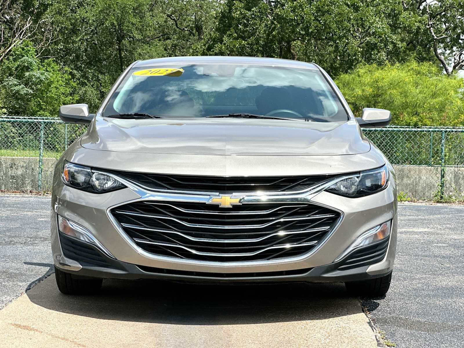Used 2025 Chevrolet Malibu LS FWD image 10