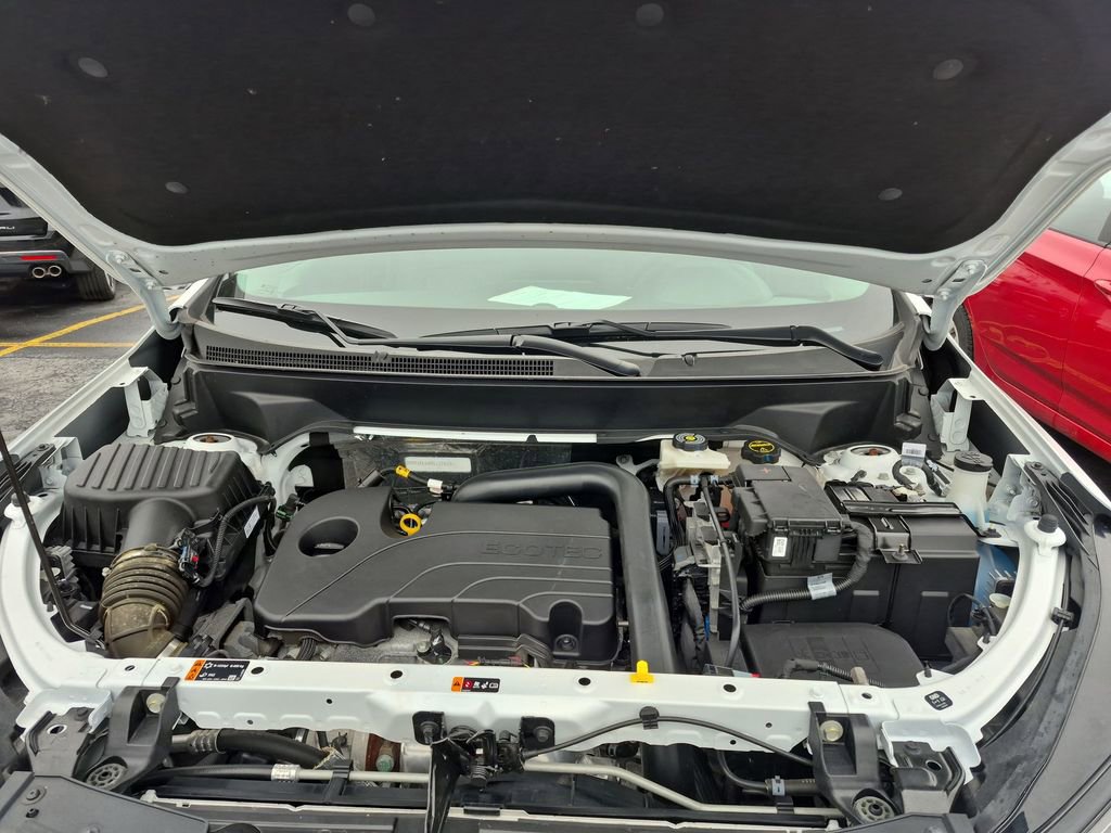 Certified 2024 Chevrolet Equinox LT FWD image 31
