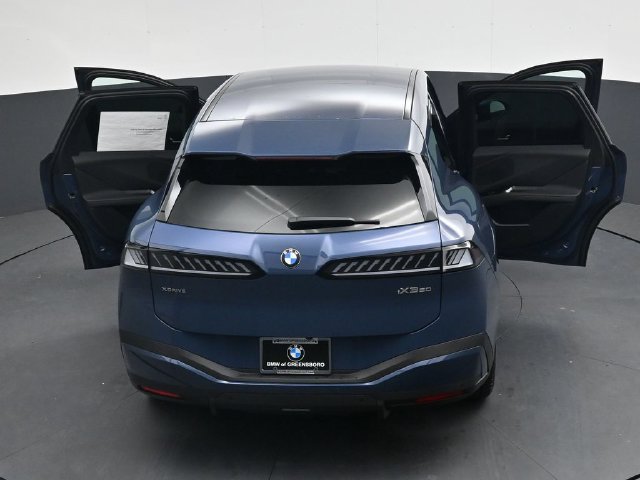 New 2027 BMW iX3 50 xDrive w/ Technology Package AWD/4WD image 42