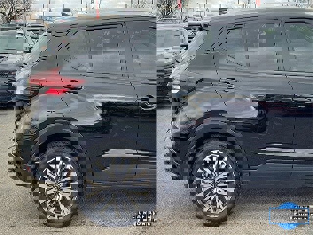 Certified 2024 Nissan Kicks SV image 4