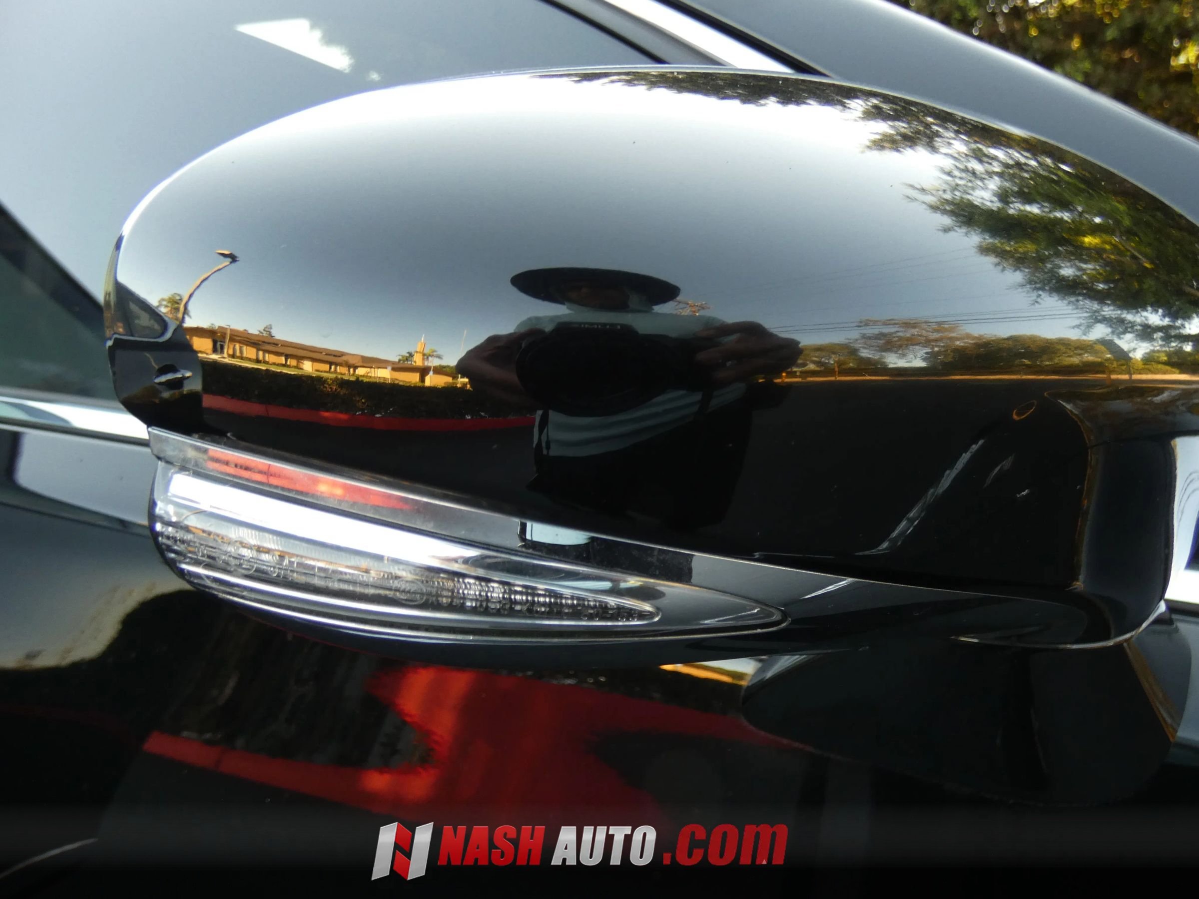 Used 2014 Lexus LS 460 w/ F Sport Package RWD image 25