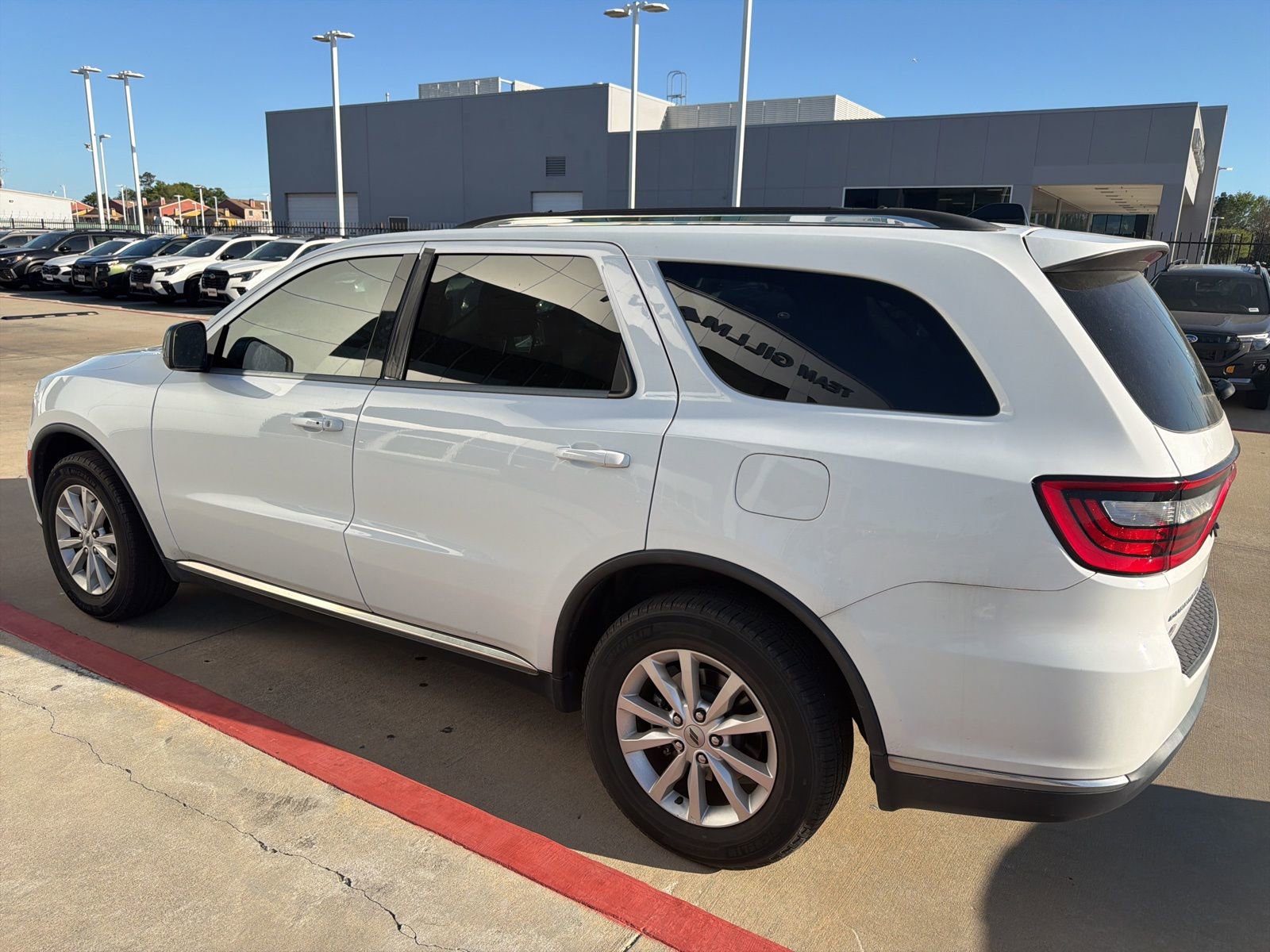 Used 2023 Dodge Durango SXT w/ Quick Order Package 2BK image 2